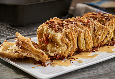 Pull-Apart Loaf with Maple Bacon